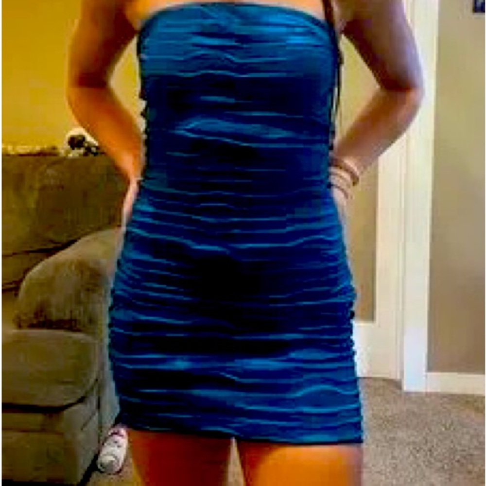 DAISEY: MIDNIGHT BLUE CRINKLE TAFFETA STRAPLESS DRESS SIZE M